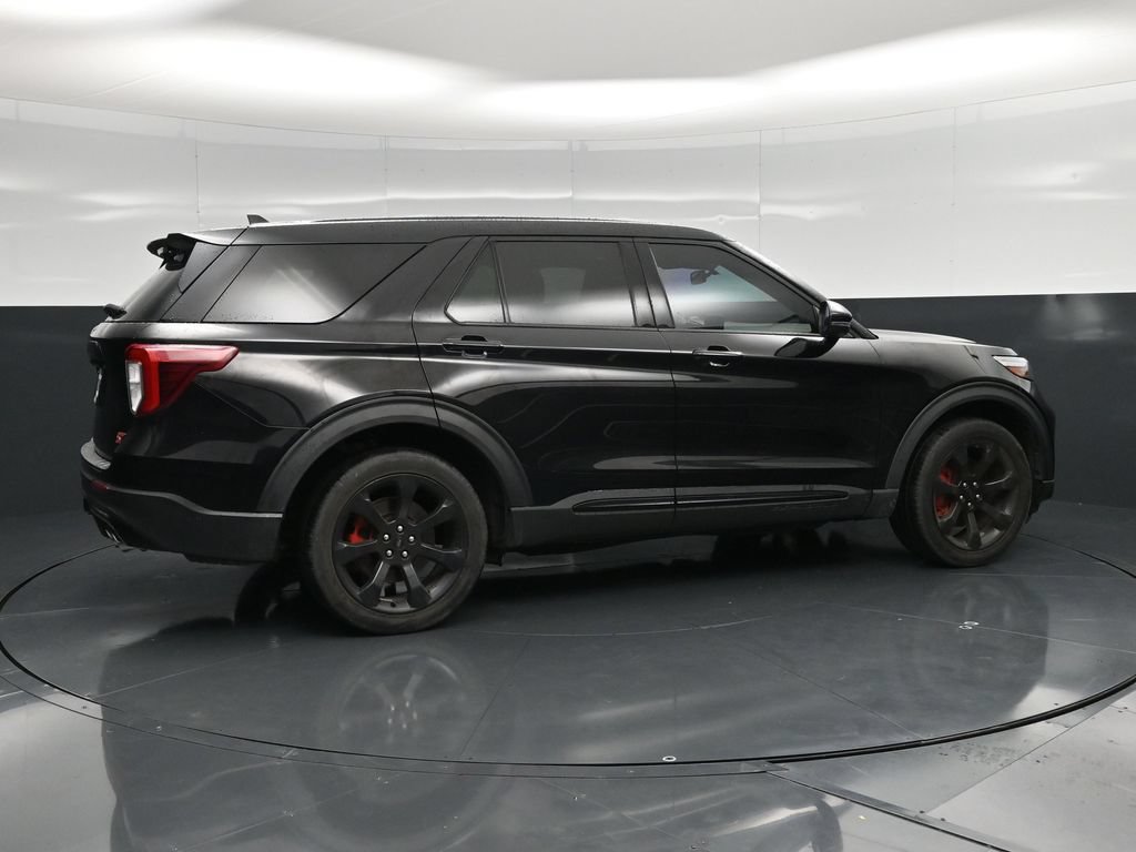 Used 2021 Ford Explorer ST w/ ST Street Pack AWD/4WD image 4