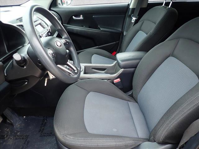 Used 2014 Kia Sportage LX image 11