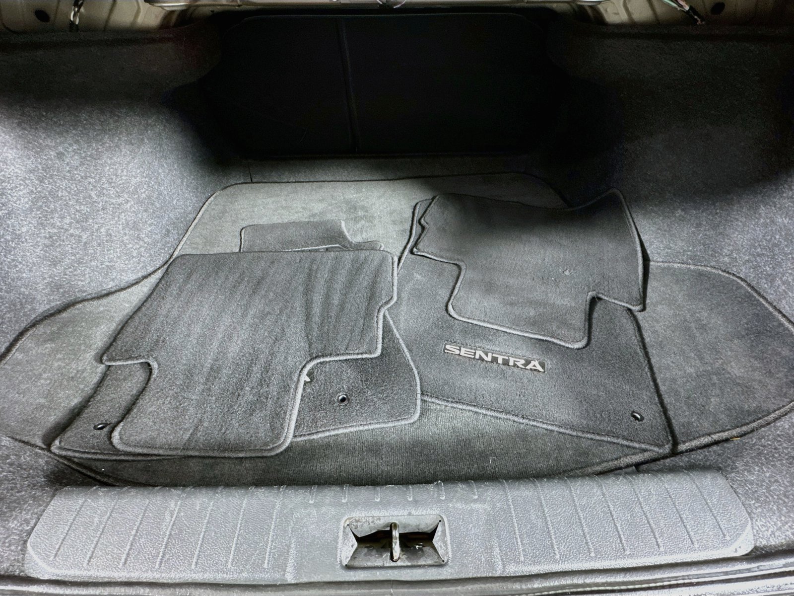 Used 2022 Nissan Sentra SV FWD image 20