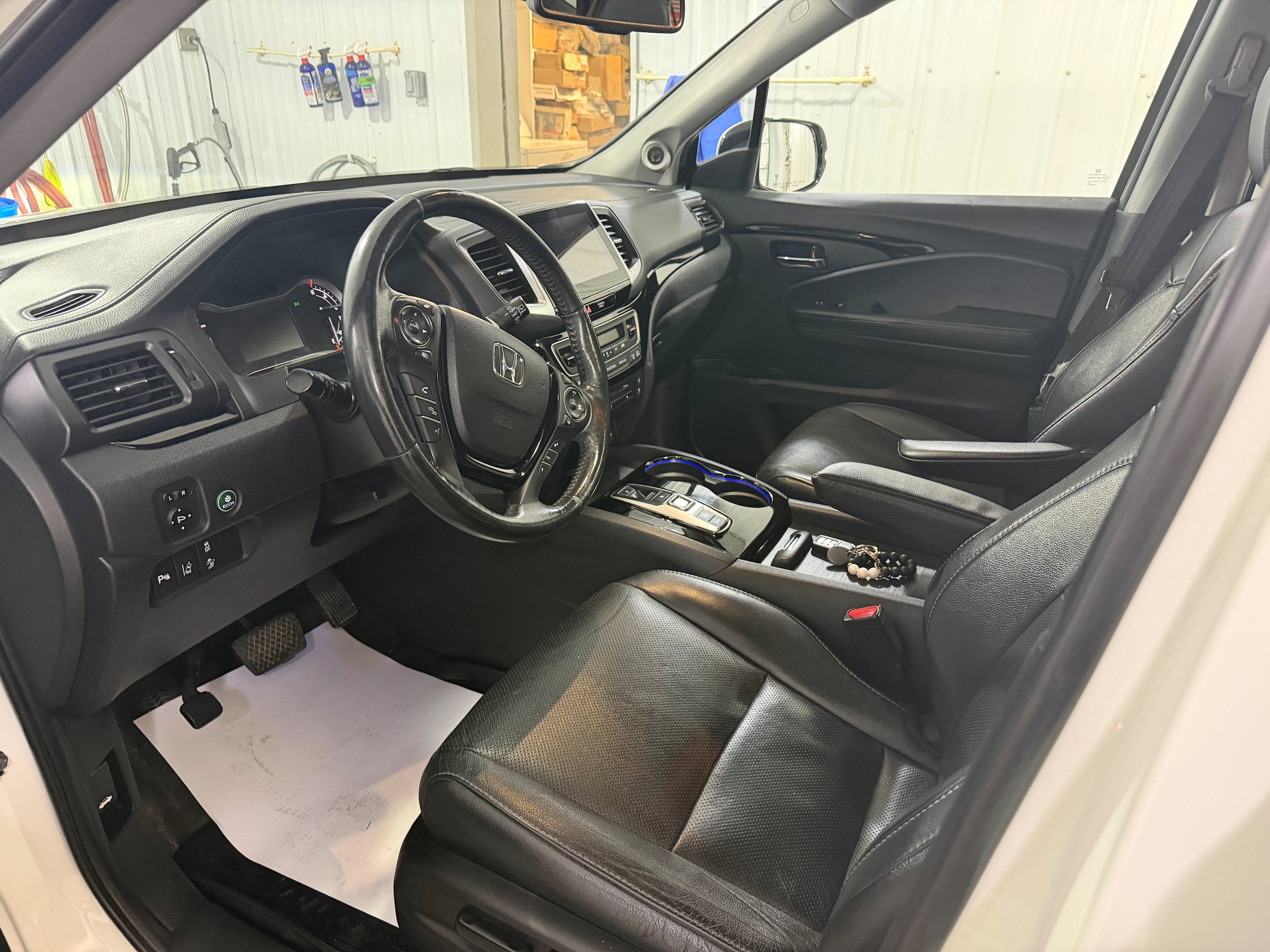 Used 2018 Honda Pilot Elite image 8