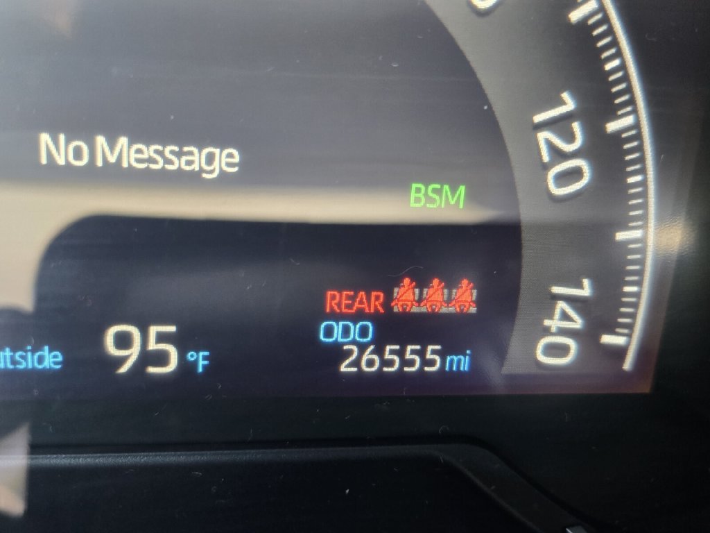 Used 2024 Toyota RAV4 XLE AWD/4WD image 23