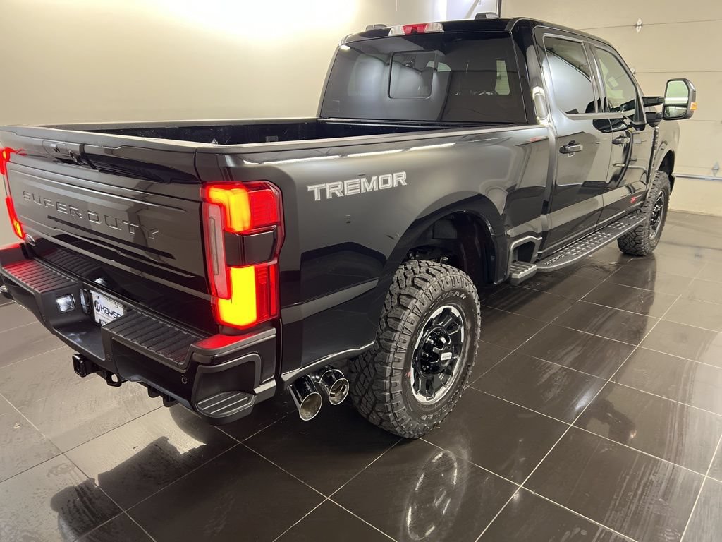New 2026 Ford F250 Platinum w/ Tremor Off-Road Package AWD/4WD image 6