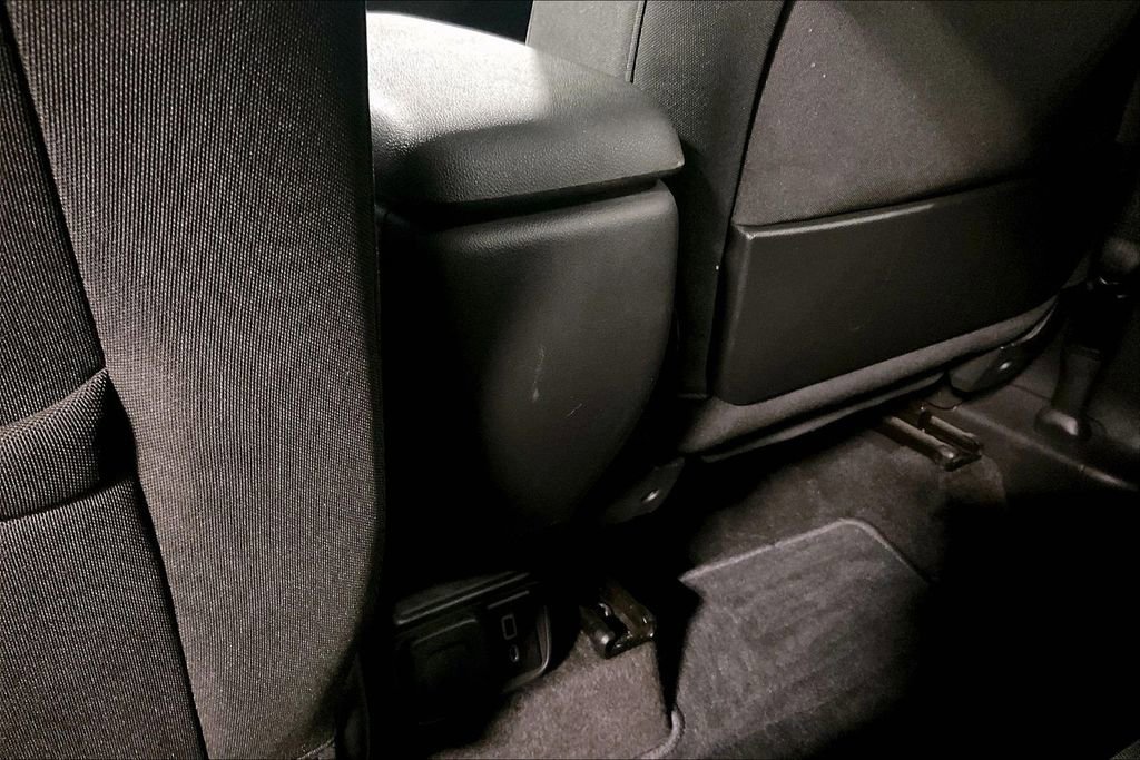 Used 2024 Chevrolet TrailBlazer LT w/ Convenience Package image 30