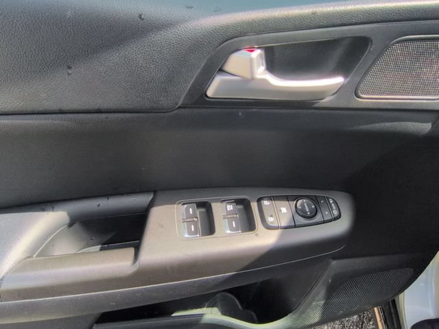 Used 2020 Kia Sportage S w/ S Sunroof Package AWD/4WD image 25