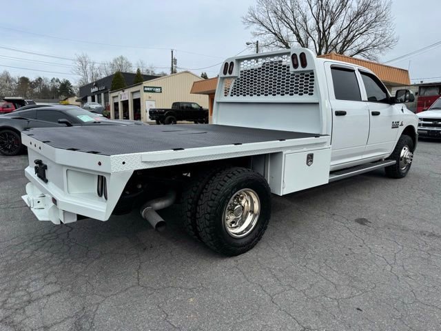 Used 2018 RAM 3500 Tradesman w/ Chrome Appearance Group image 2