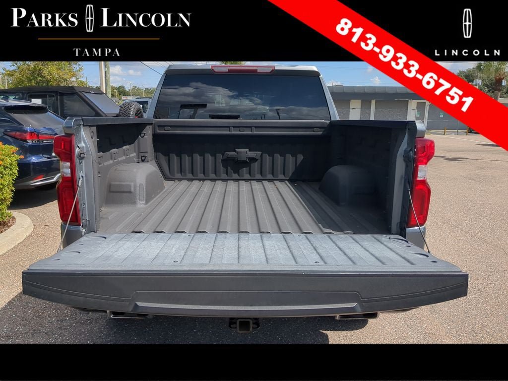 Used 2021 Chevrolet Silverado 1500 Custom Trail Boss w/ LPO, Dark Essentials Package AWD/4WD image 8