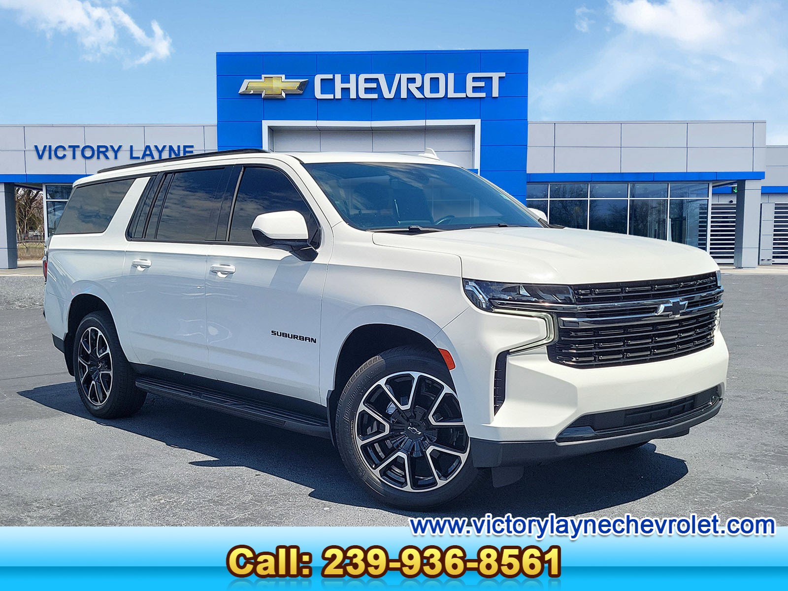 Used 2021 Chevrolet Suburban RST RWD image 1