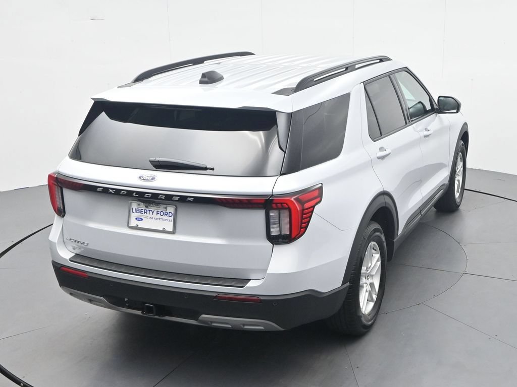 New 2026 Ford Explorer Active w/ Active Comfort Package RWD image 37