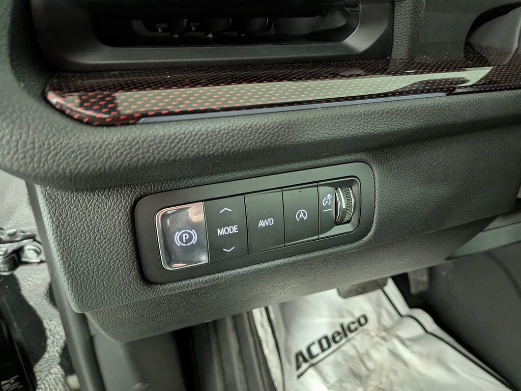 New 2026 Chevrolet Traverse Z71 w/ Driver Confidence Package image 19