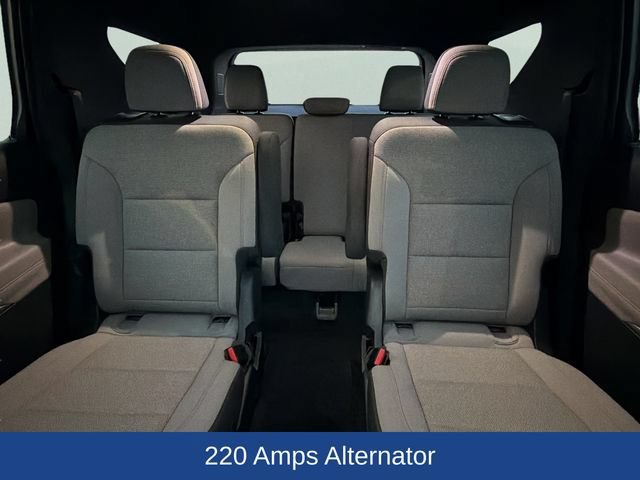 Used 2024 Chevrolet Traverse LT w/ Trailering Package FWD image 17
