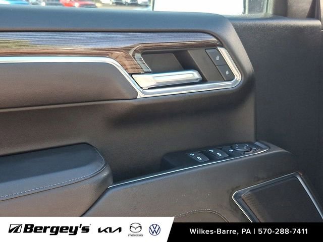 Used 2023 Chevrolet Silverado 1500 RST image 25