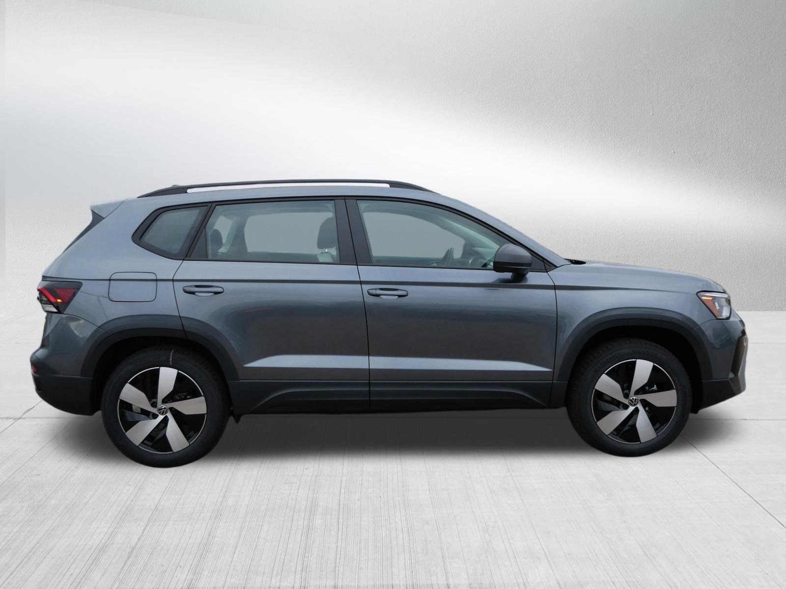 New 2026 Volkswagen Taos S AWD/4WD image 2