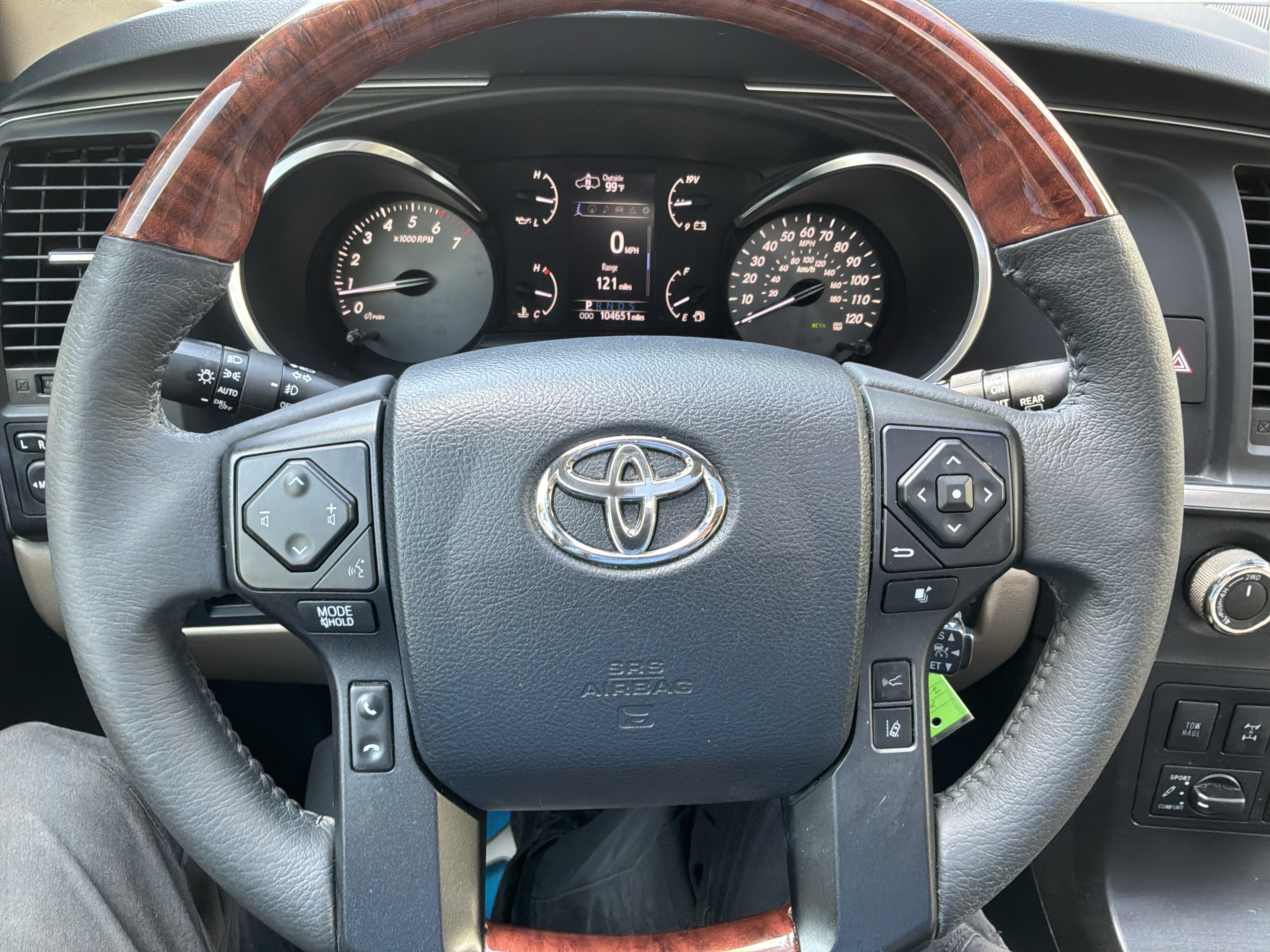 Used 2018 Toyota Sequoia Platinum AWD/4WD image 18