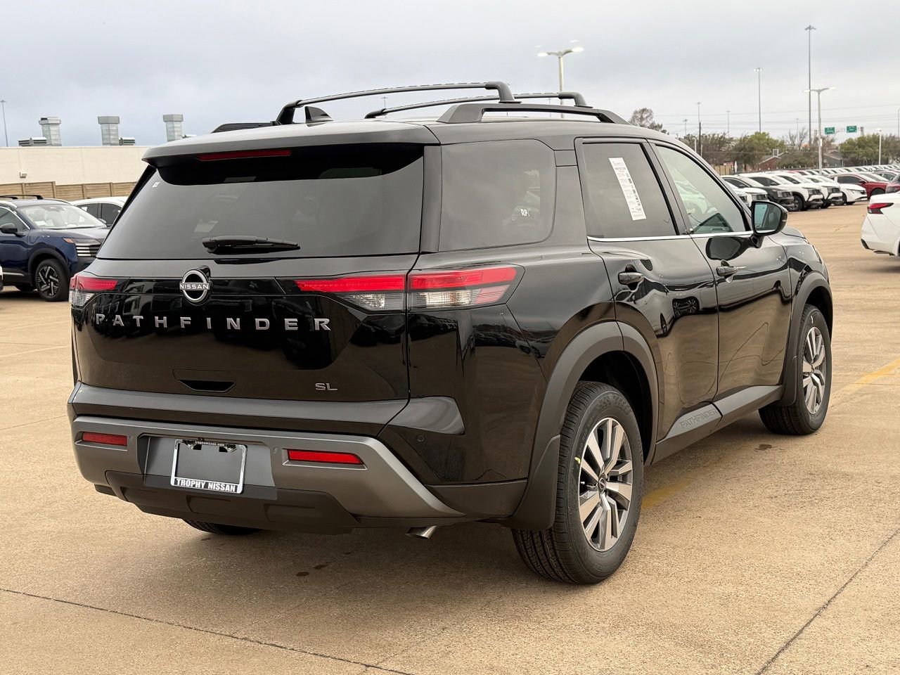 New 2026 Nissan Pathfinder SL FWD image 6