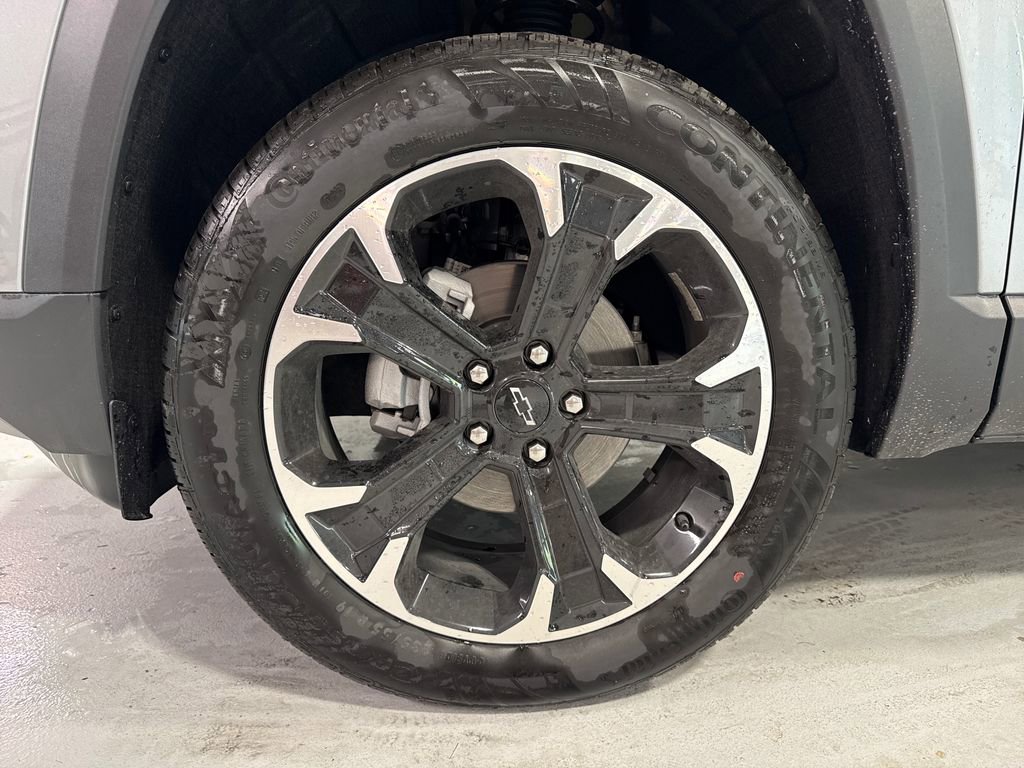 New 2026 Chevrolet Equinox LT w/ Convenience Package II AWD/4WD image 45