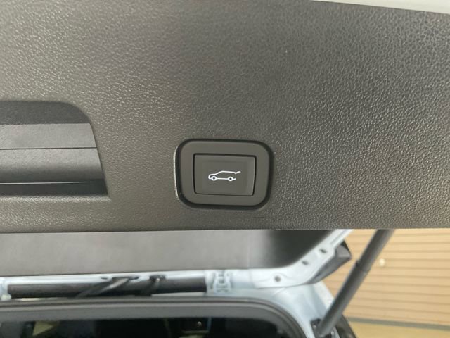 New 2026 GMC Acadia AT4 w/ Luxury Package image 14