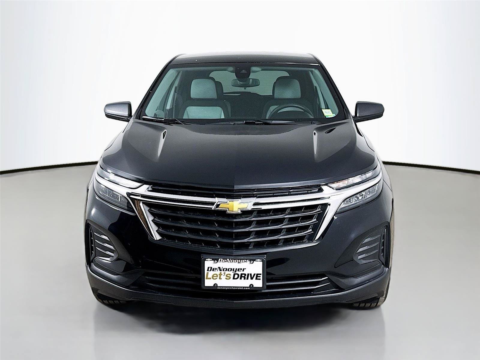Used 2024 Chevrolet Equinox LS w/ LS Convenience Package AWD/4WD image 4