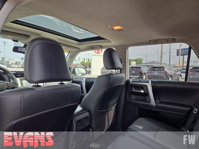 Used 2019 Toyota 4Runner SR5 Premium AWD/4WD image 27