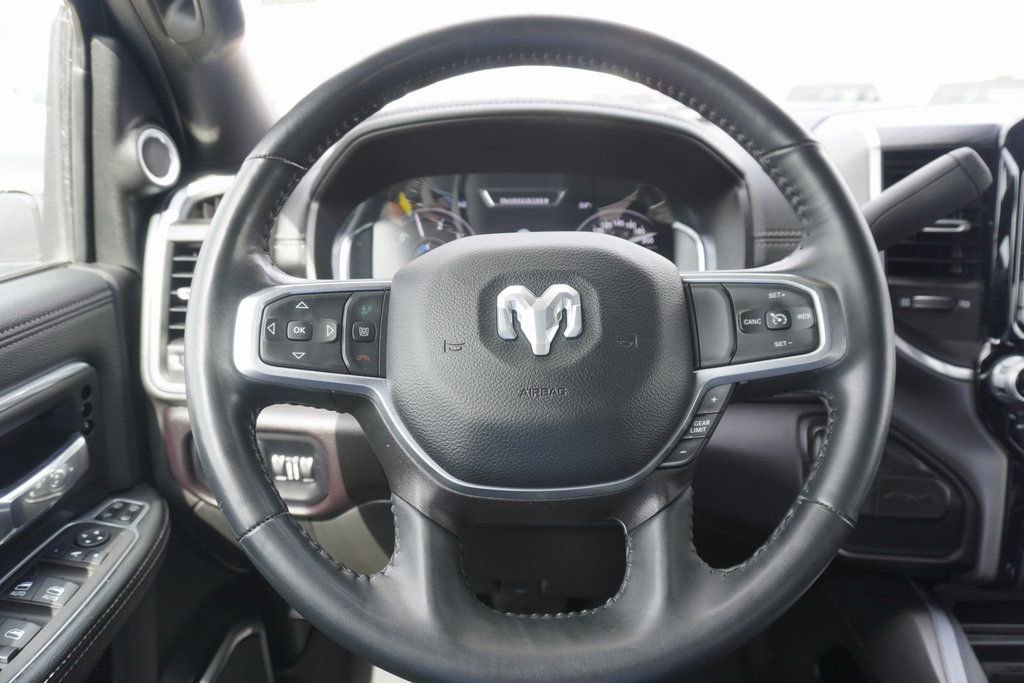 Used 2024 RAM 2500 Laramie w/ Sport Appearance Package AWD/4WD image 10
