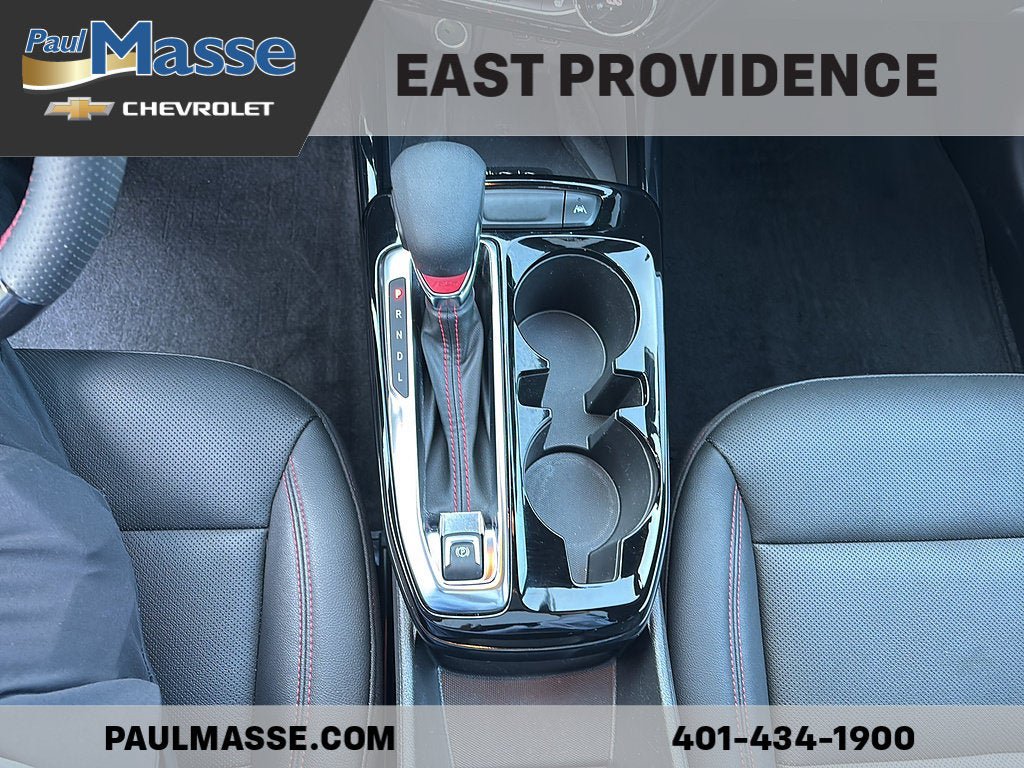 Certified 2024 Chevrolet Trax RS w/ Sunroof Package FWD image 15