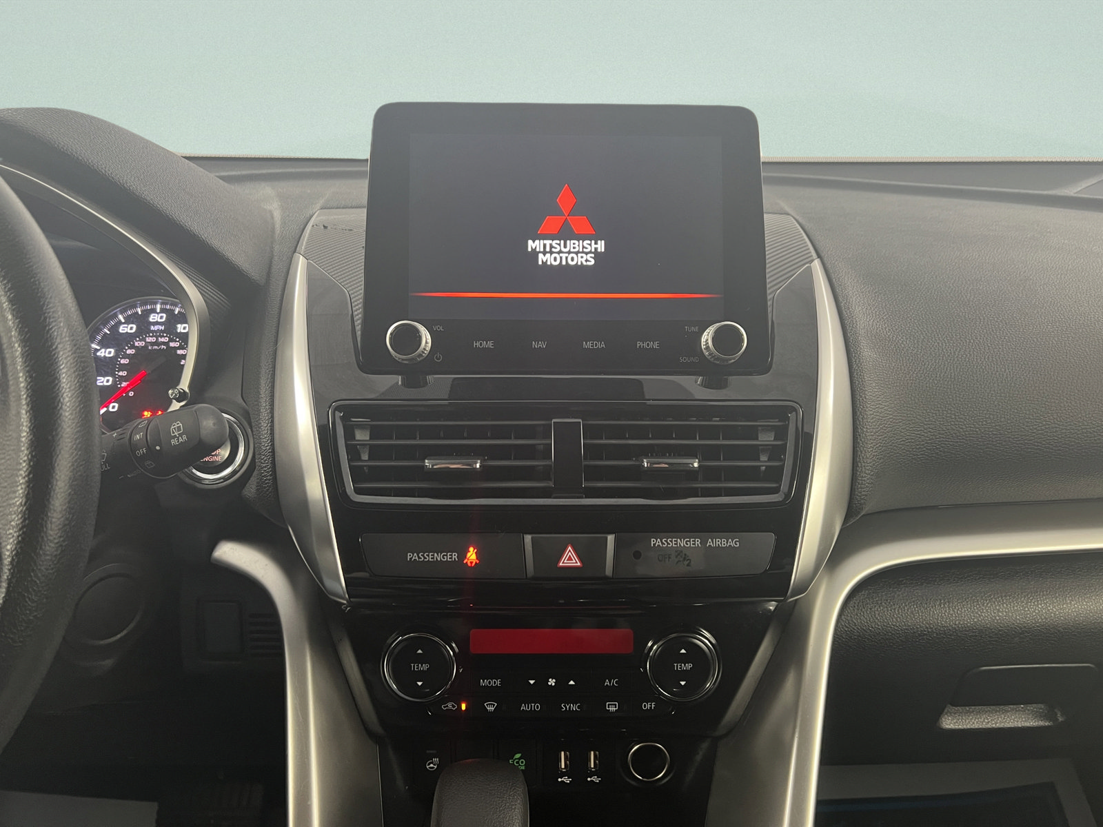 Used 2024 Mitsubishi Eclipse Cross SE AWD/4WD image 18