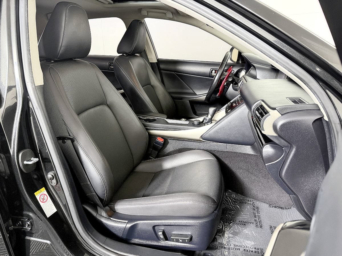Used 2018 Lexus IS 300 w/ Accessory Package 2 RWD image 44