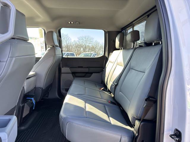 New 2026 Ford F550 4x4 Crew Cab image 8