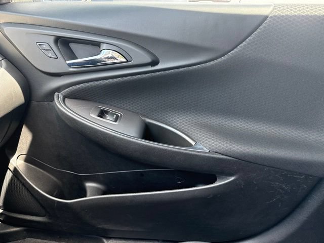 Used 2017 Chevrolet Malibu Hybrid FWD image 11
