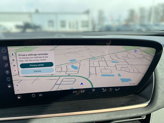 Certified 2025 Buick Envision Sport Touring image 21