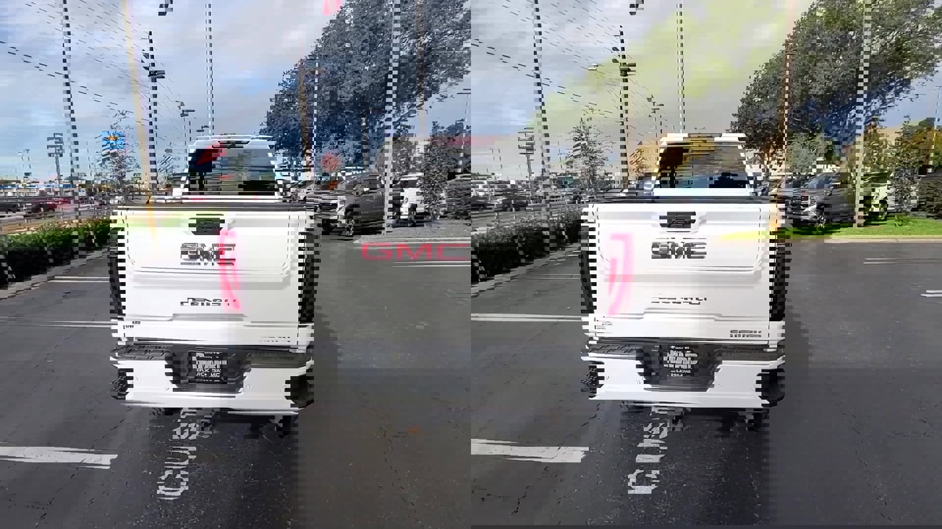 Used 2024 GMC Sierra 3500 Denali image 43