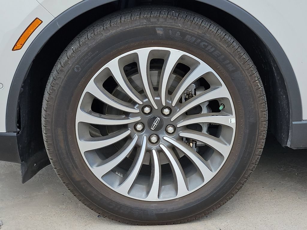 Used 2024 Lincoln Aviator Reserve w/ Equipment Group 201A AWD/4WD image 4