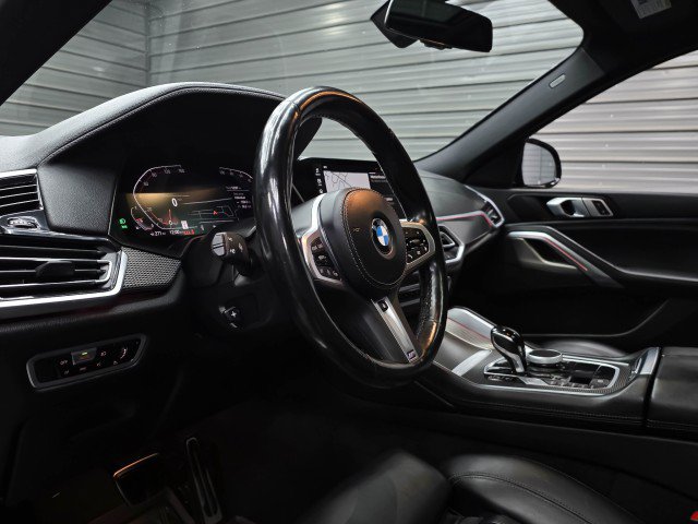 Used 2023 BMW X6 xDrive40i AWD/4WD image 11