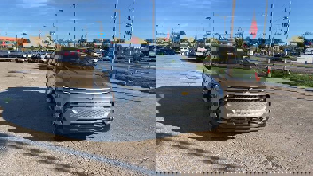 New 2026 Chevrolet Equinox EV LT image 3