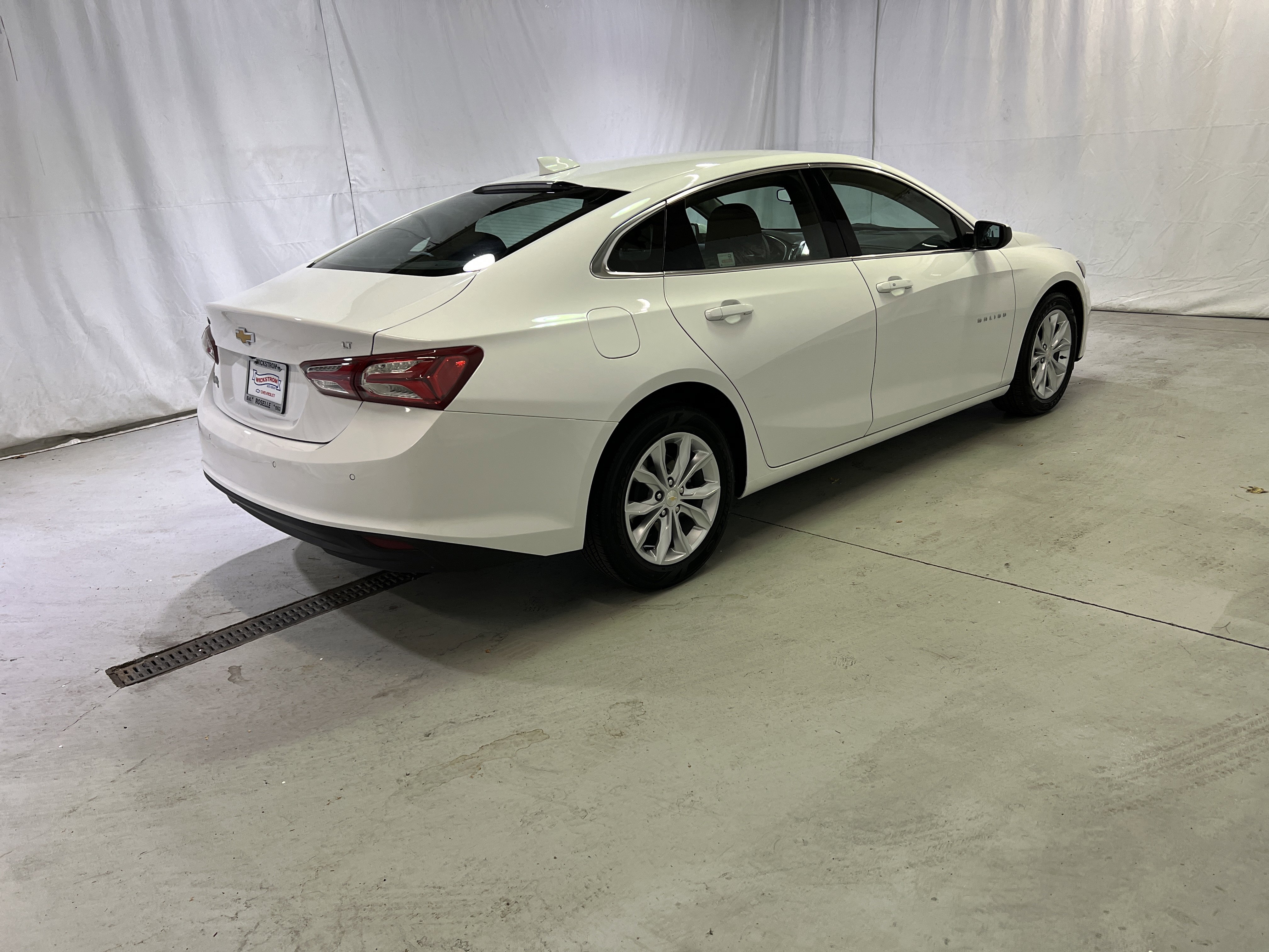 Used 2020 Chevrolet Malibu LT image 11