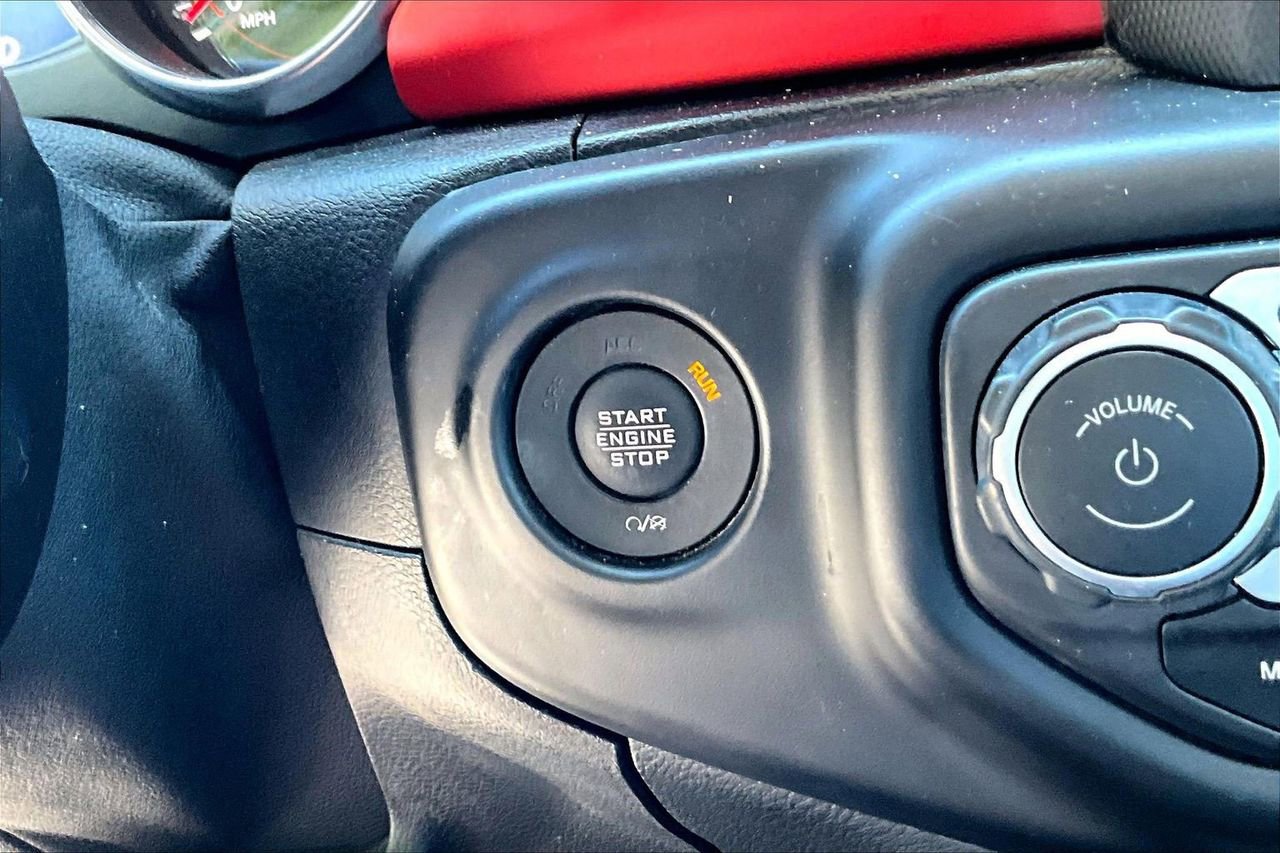 Used 2020 Jeep Gladiator Rubicon AWD/4WD image 27