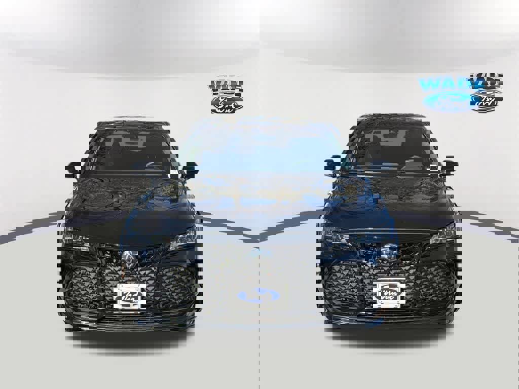 Used 2021 Toyota Avalon XSE video 2