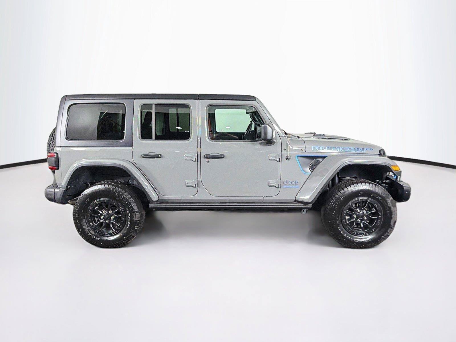 Used 2023 Jeep Wrangler Unlimited Rubicon 4xe AWD/4WD image 12
