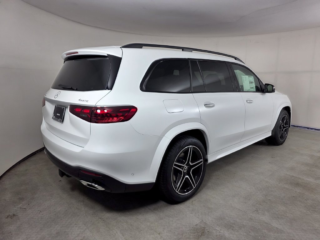 New 2026 Mercedes-Benz GLS 450 4MATIC image 4