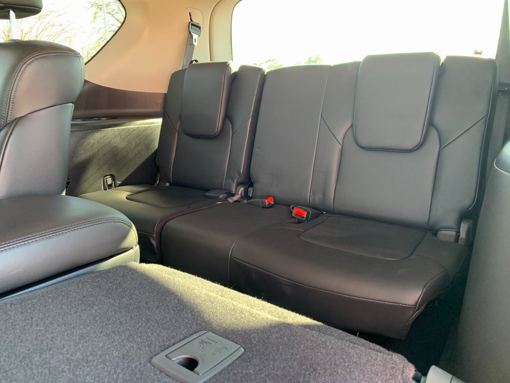 Used 2024 Nissan Armada SL w/ Captain's Chairs Package image 21