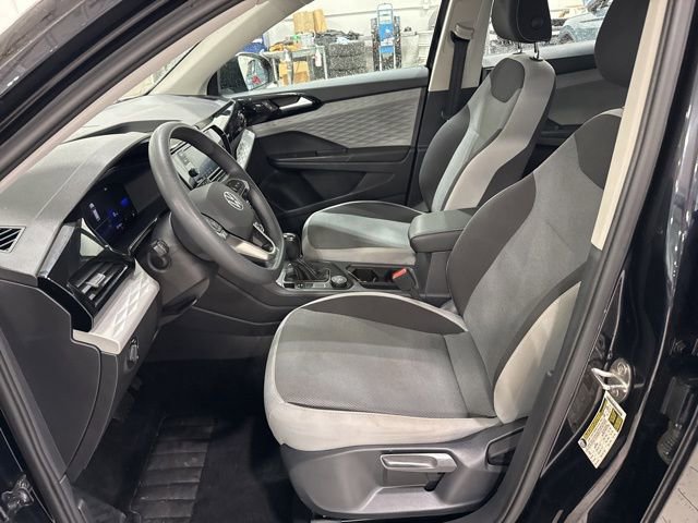 Certified 2022 Volkswagen Taos S image 21