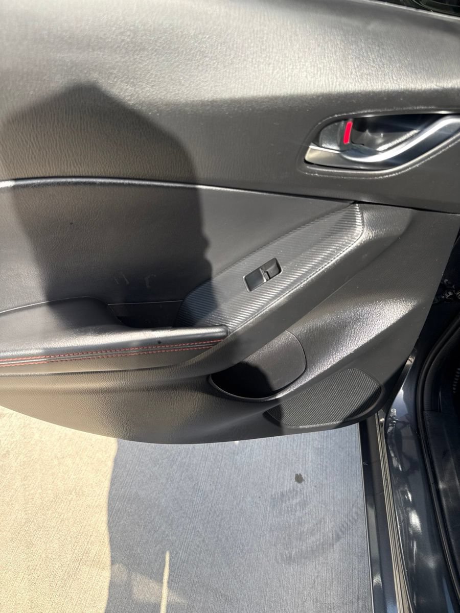 Used 2014 MAZDA MAZDA3 s Grand Touring FWD image 22