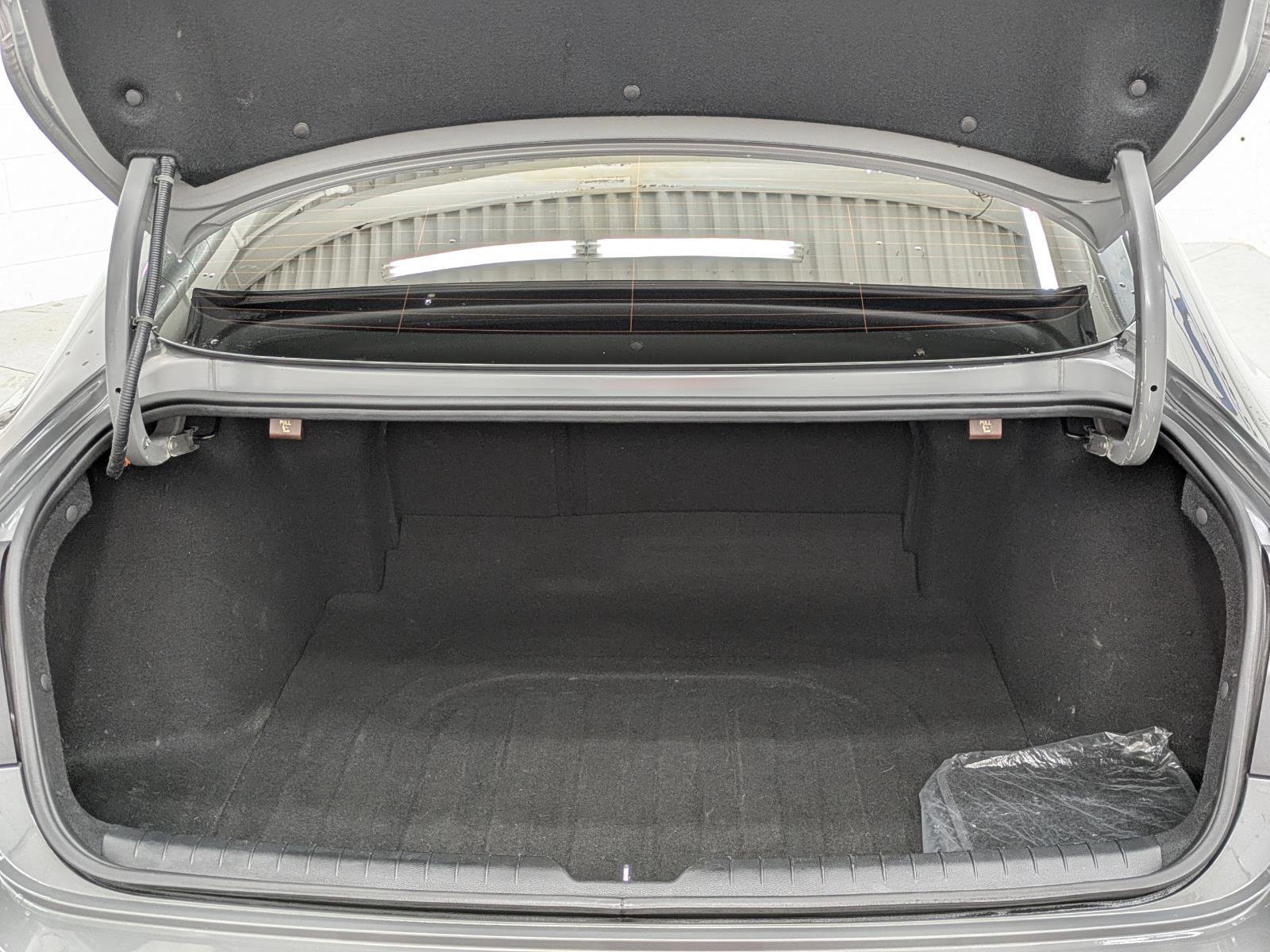 Used 2022 Hyundai Sonata SEL w/ Convenience Package image 11