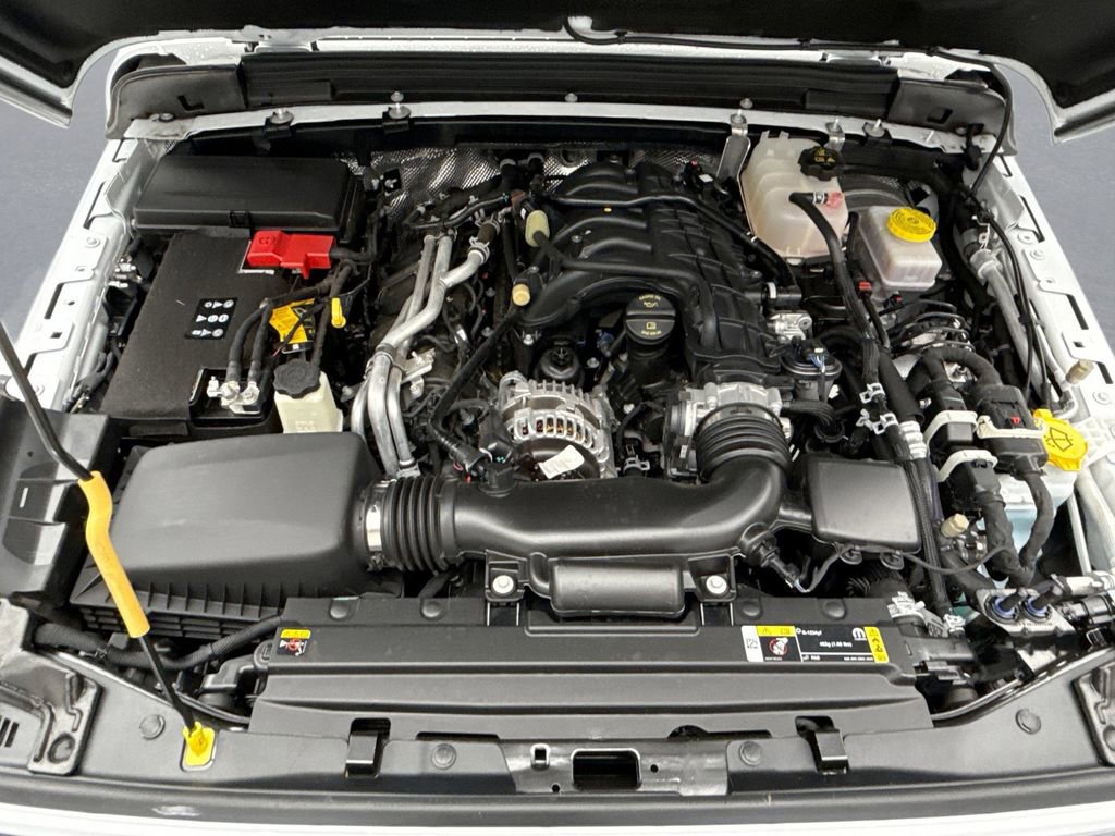 Used 2024 Jeep Wrangler Unlimited Rubicon image 24