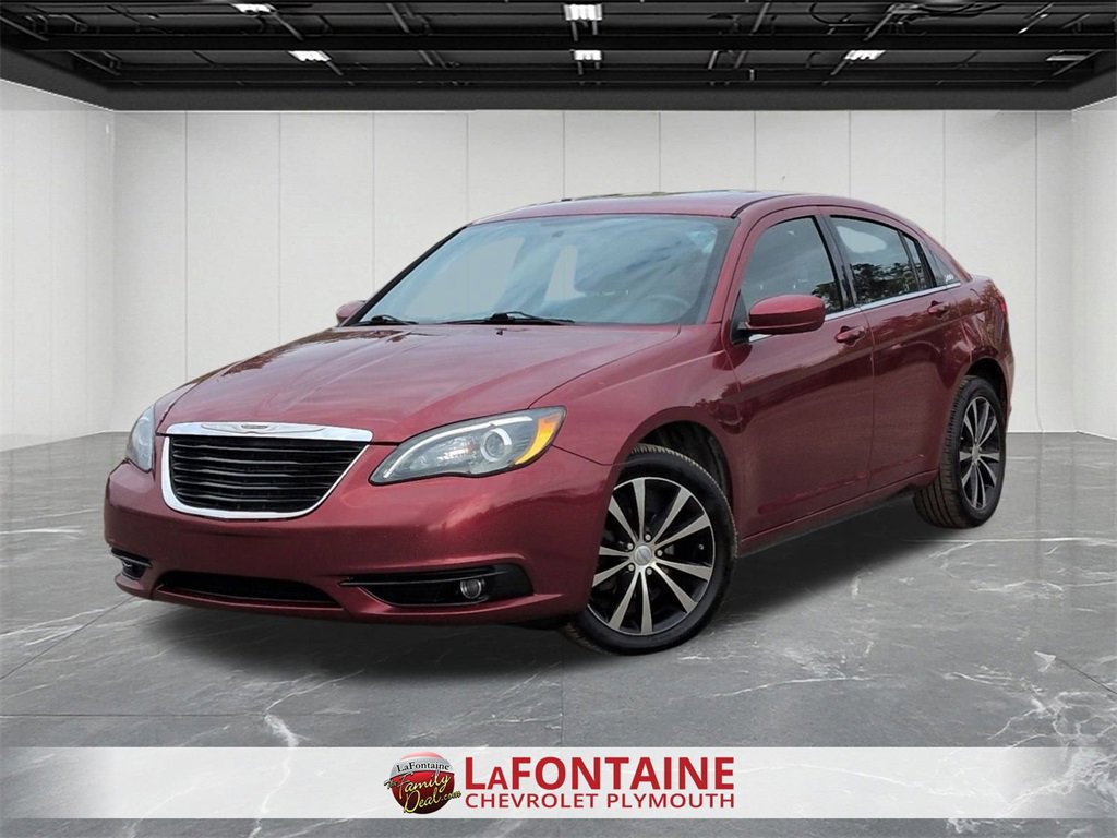 Used 2014 Chrysler 200 Limited w/ Sun/Sound Group image 1