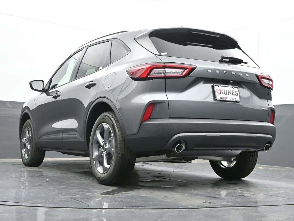 New 2026 Ford Escape ST-Line w/ Cold Weather Package image 46