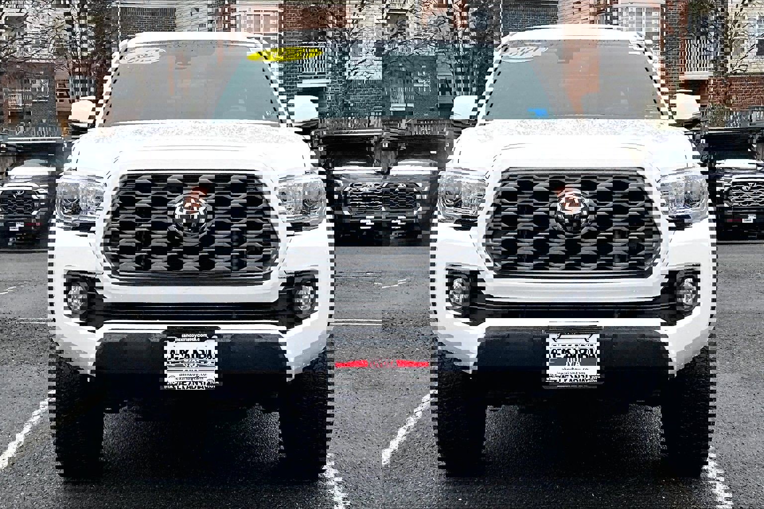 Used 2021 Toyota Tacoma TRD Off-Road image 3