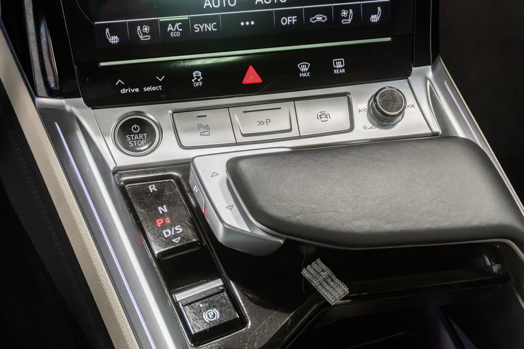 Used 2024 Audi Q8 e-tron Prestige w/ Prestige Package AWD/4WD image 19