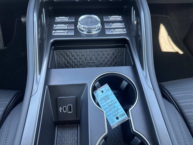 New 2026 Lincoln Nautilus Reserve AWD/4WD image 29