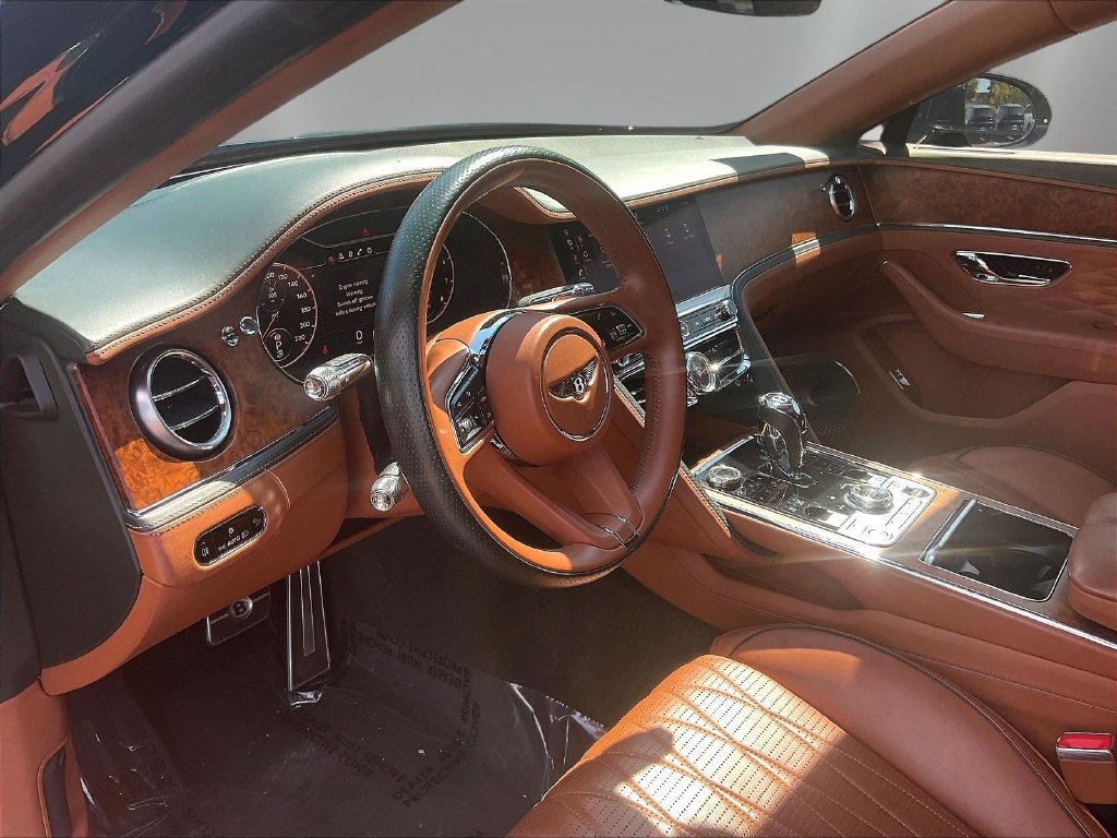 Used 2022 Bentley Flying Spur V8 AWD/4WD image 17