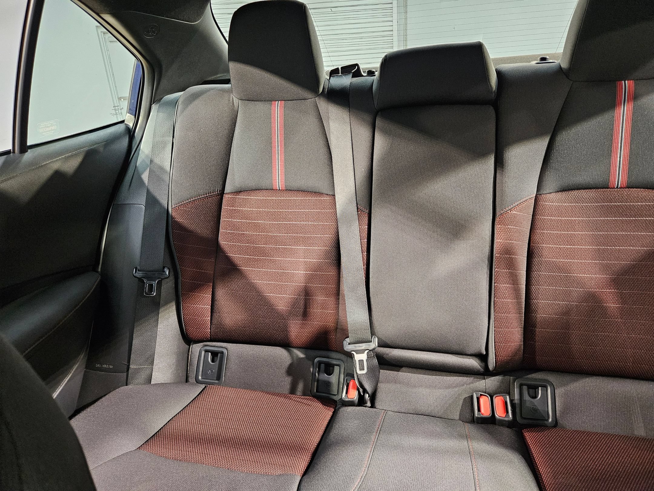 Used 2025 Toyota Corolla SE FWD image 12